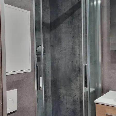 Fonctionnel 2 Pers · Proche Des Pistes · Vue Vallée - Fr-1-181-2874 Appartement *